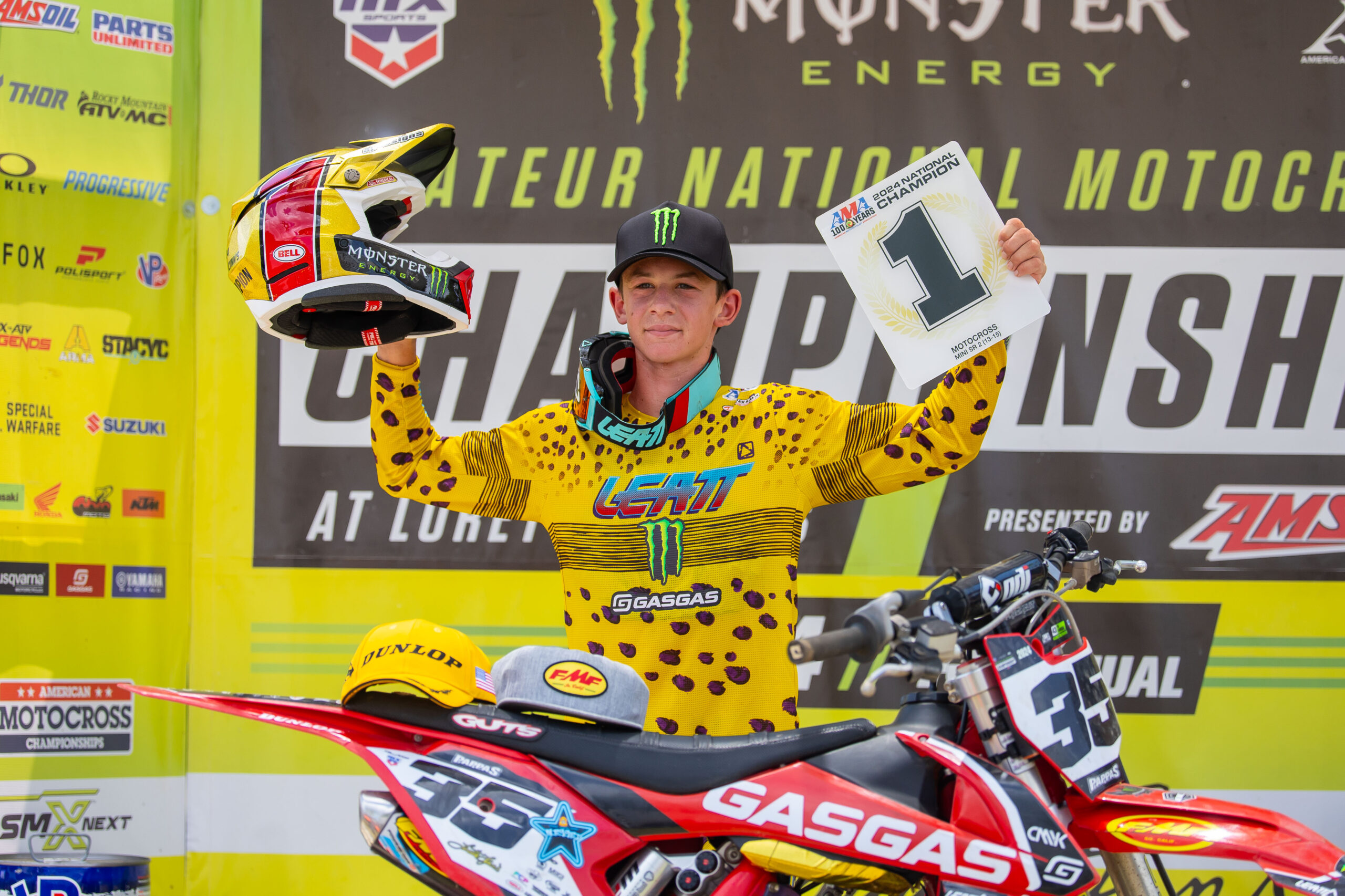 2024-loretta-lynn-national-friday-pappas