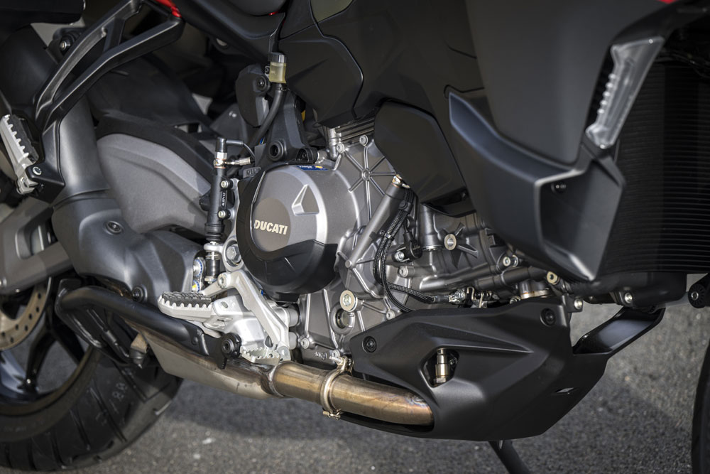 2025 Ducati Multistrada V2 S engine