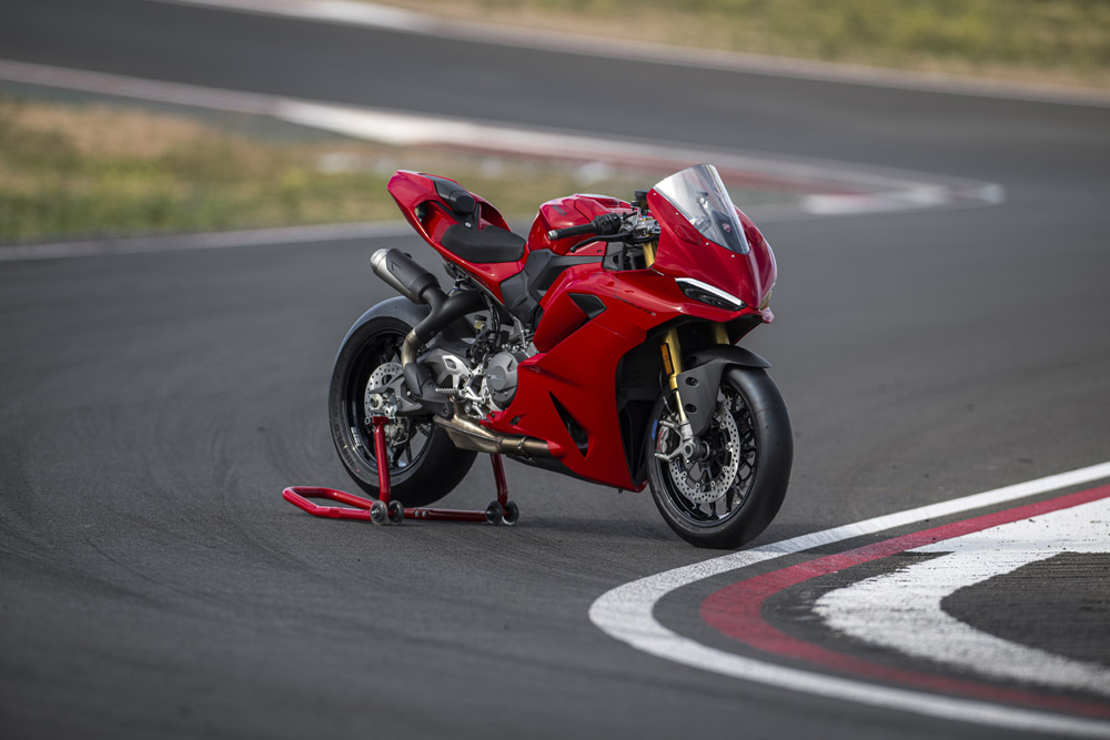 2025 Ducati Panigale V2 S right side