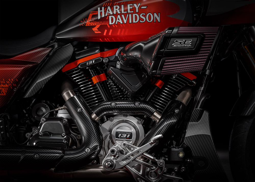2025 Harley-Davidson CVO Road Glide RR engine right side