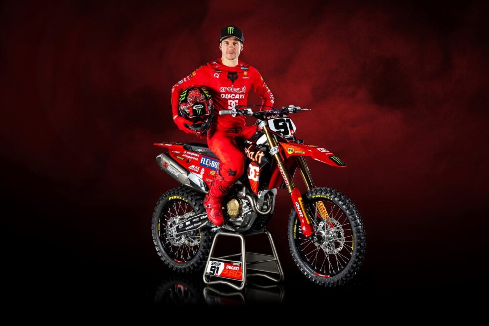 2025-ducati-mxgp-team-launch-cycle-news