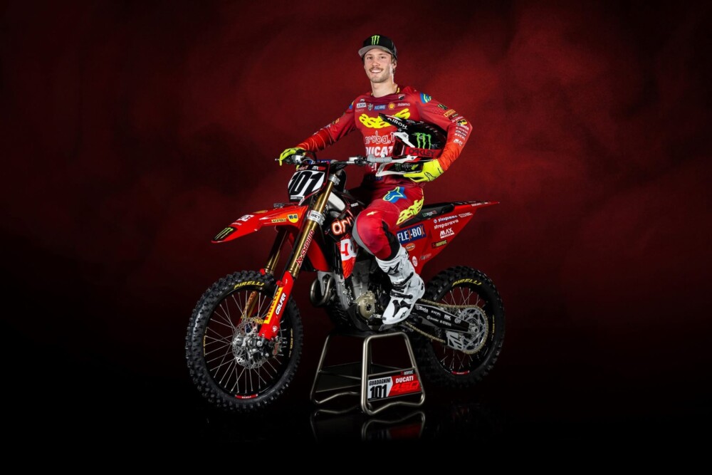 2025-ducati-mxgp-team-launch-cycle-news