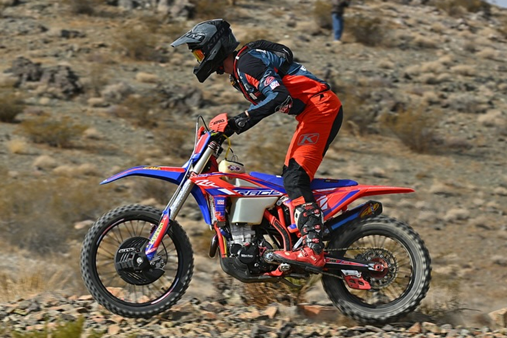 2025-nhha-desert-cycle-news-roberts