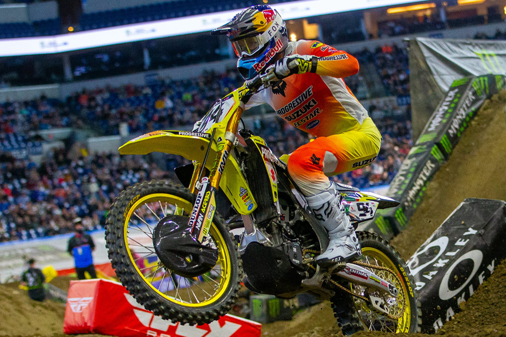2025-indy-supercross-cycle-news-roczen