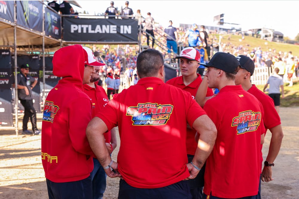 2023-motocross-of-nations-press-day-team-spain
