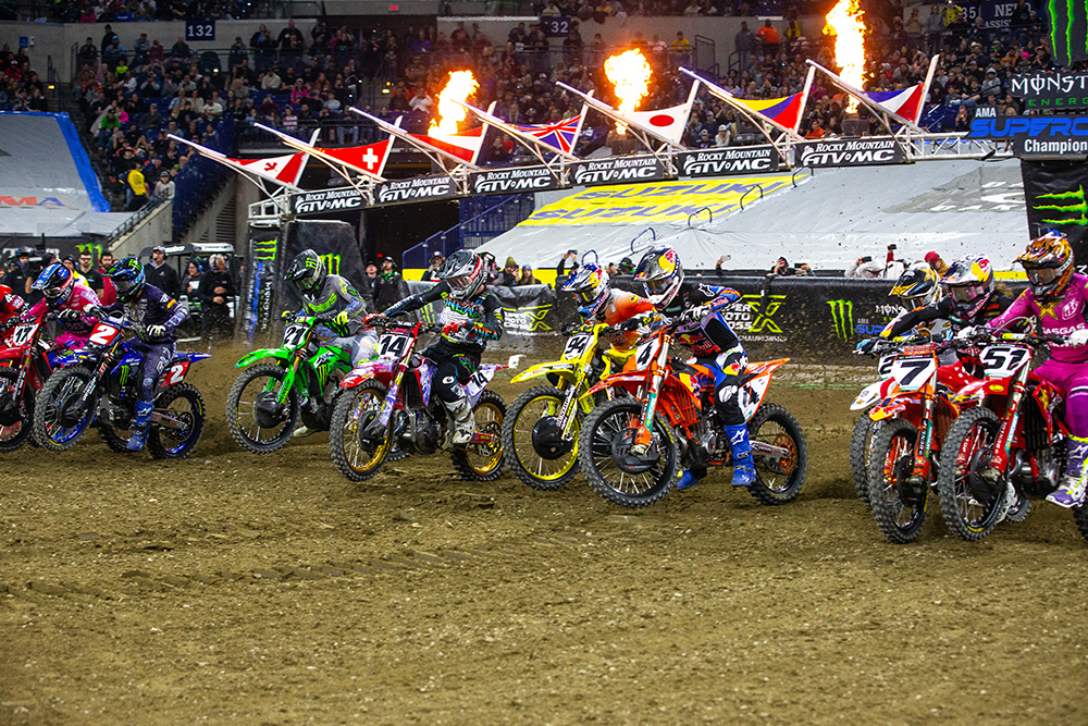 2025-indianapolis-supercross-start